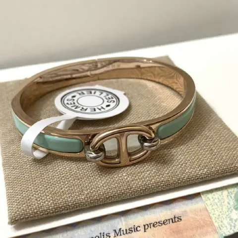 Replica Hermes Bracelets