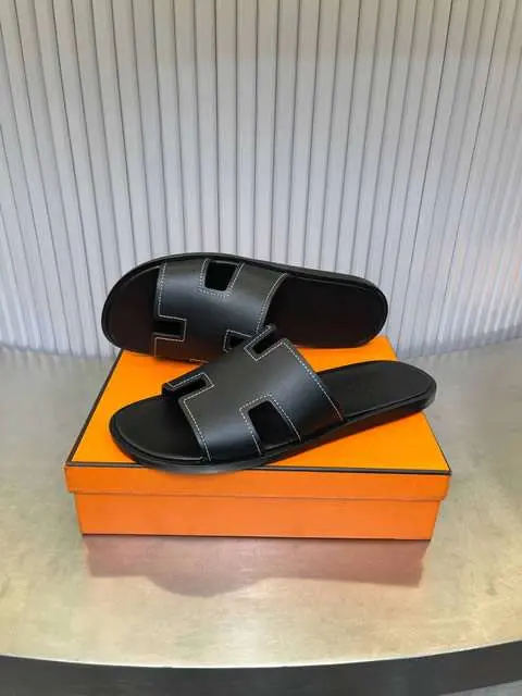 Replica High Quality Hermes Slipper for Men 