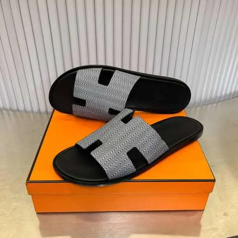Replica High Quality Hermes Slipper for Men 