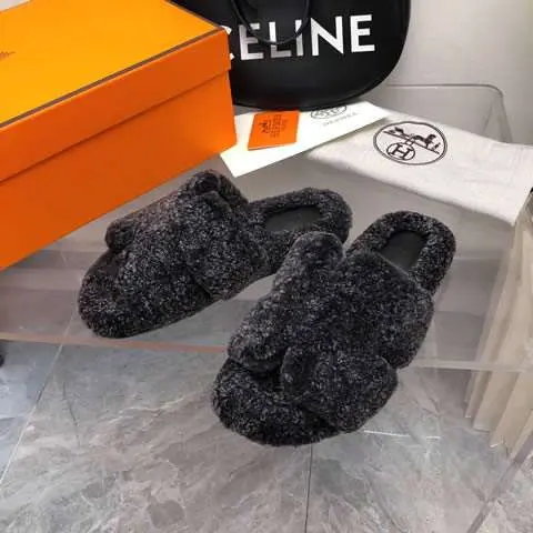 Replica High Quality Hermes Slipper for Men 