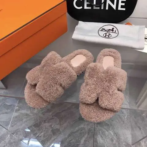 Replica High Quality Hermes Slipper for Men 