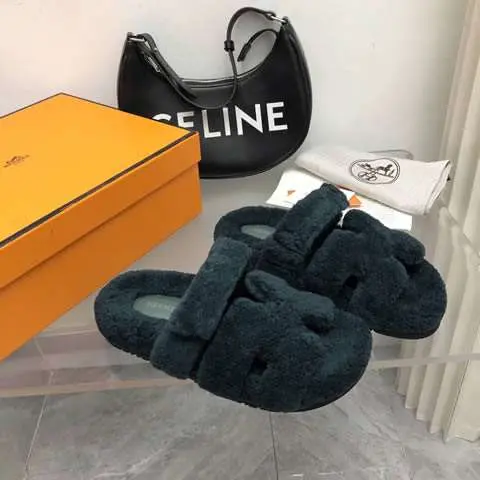 Replica High Quality Hermes Slipper for Men 