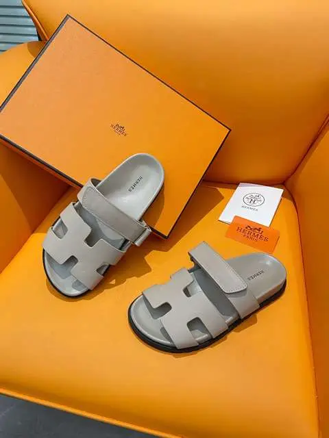 Replica High Quality Hermes Slipper for Men 