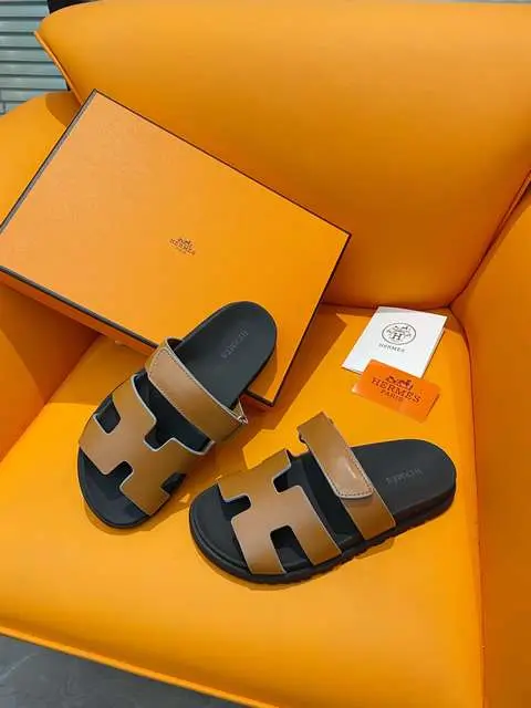 Replica High Quality Hermes Slipper for Men 