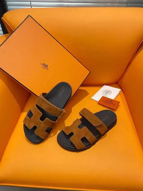 Replica High Quality Hermes Slipper for Men 