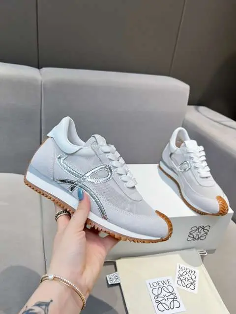High Quality Replica LOEWE Shoes for Wowen