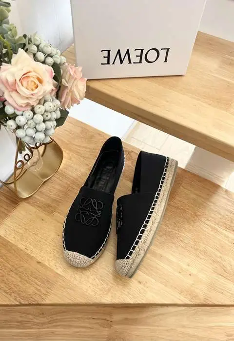 High Quality Replica LOEWE Shoes for Wowen