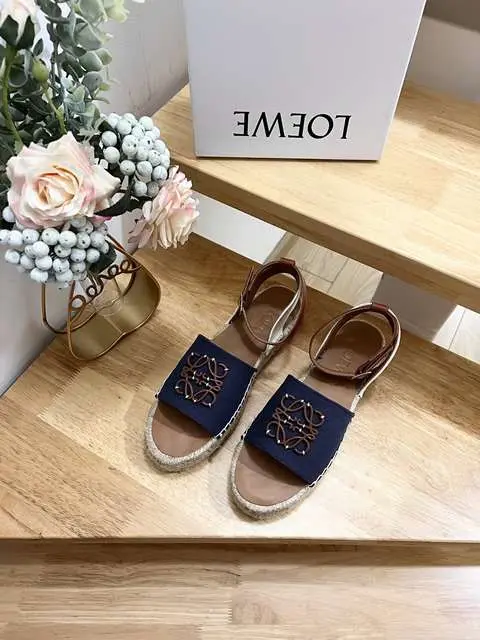 High Quality Replica LOEWE Shoes for Wowen