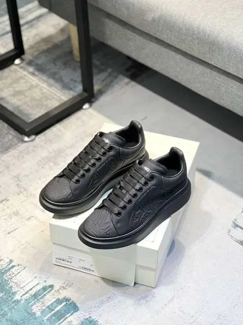 Replica High Quality McQueen Shoes For Men