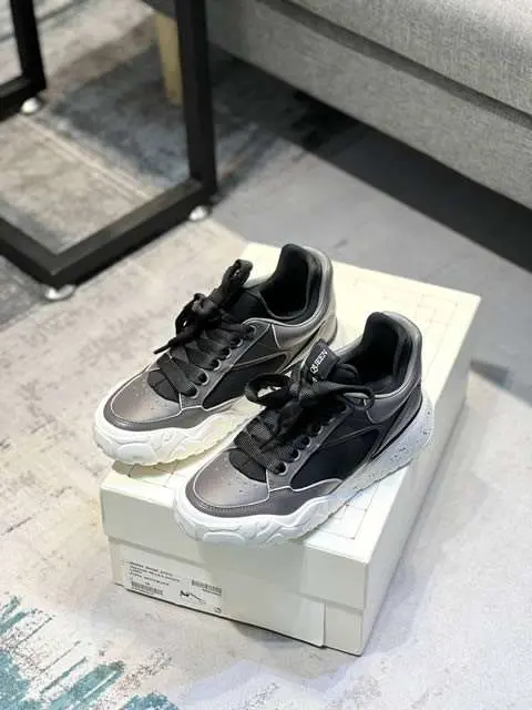 Replica High Quality McQueen Shoes For Men
