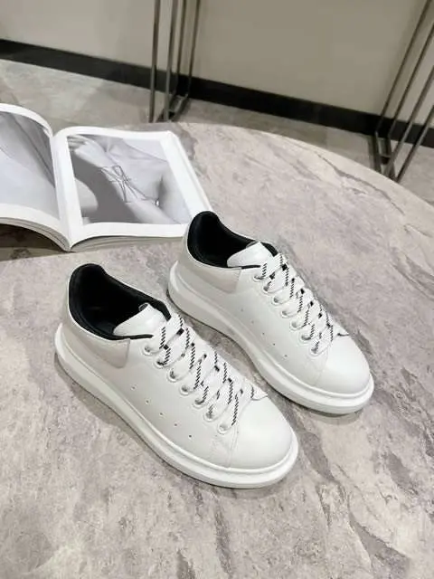 Replica High Quality McQueen Shoes For Men
