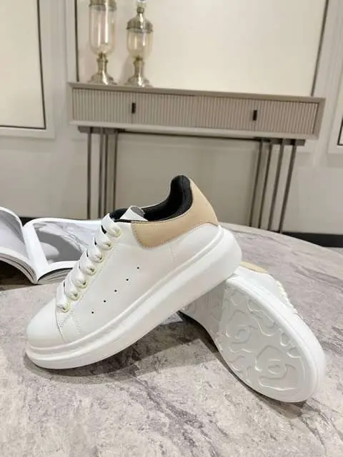 Replica High Quality McQueen Shoes For Men