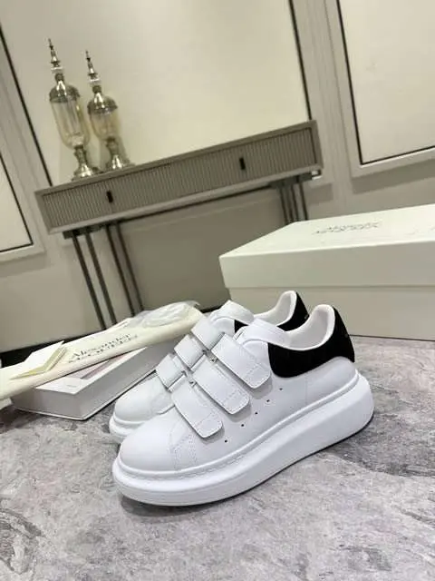 Replica High Quality McQueen Shoes For Men