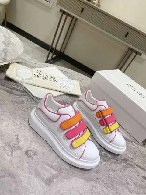 Replica High Quality McQueen Shoes For Men