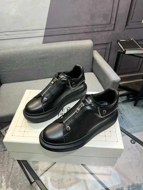 High Quality Replica McQueen Sneakers for Men
