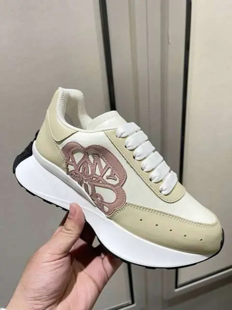 Replica McQueen Womens Shoes