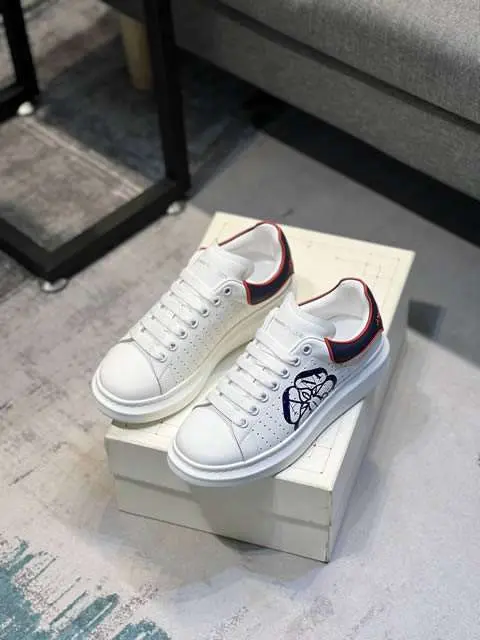 Replica McQueen Womens Shoes