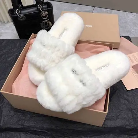 High Quality Replica Miumiu shoes for Women