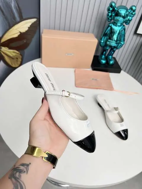 High Quality Replica Miumiu shoes for Women