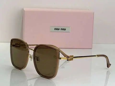 High Quality 1:1 copied Replica miumiu Sunglasses