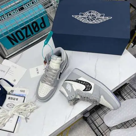 High Quality Replica Nike shoes for Women