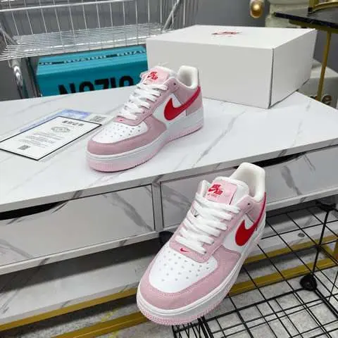 High Quality Replica Nike shoes for Women