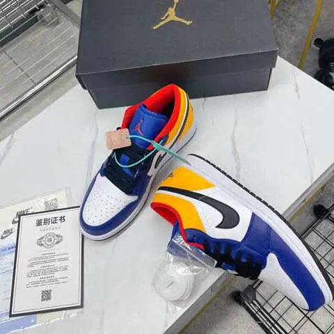 High Quality Replica Nike shoes for Women