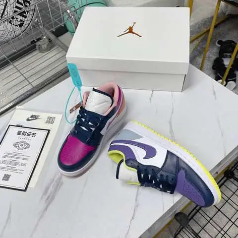 High Quality Replica Nike shoes for Women