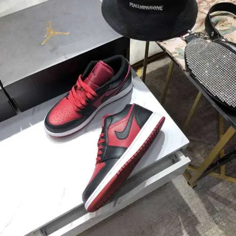 High Quality Replica Nike shoes for Women