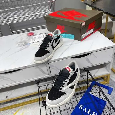 High Quality Replica Nike shoes for Women