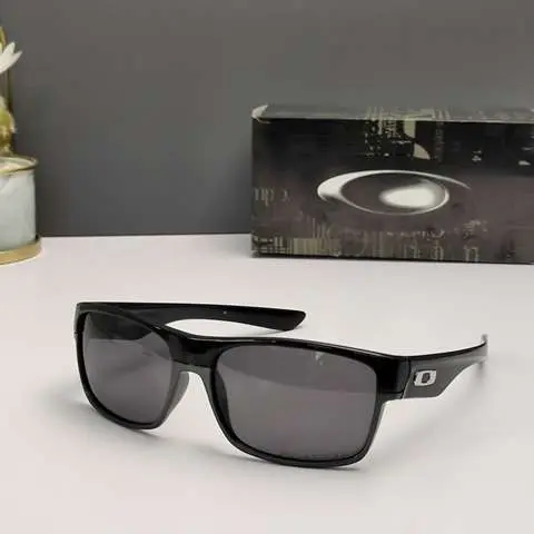 High Quality 1:1 copied Replica  Oakley Sunglasses