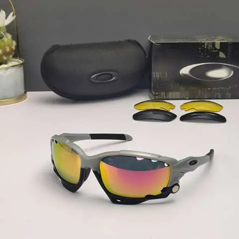High Quality 1:1 copied Replica  Oakley Sunglasses