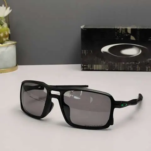 High Quality 1:1 copied Replica  Oakley Sunglasses
