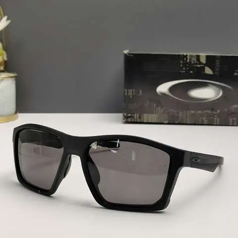 High Quality 1:1 copied Replica  Oakley Sunglasses