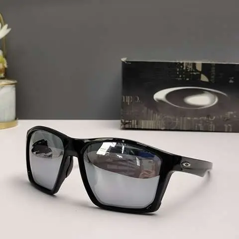 High Quality 1:1 copied Replica  Oakley Sunglasses