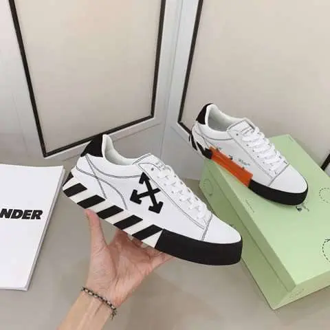 Replica High Quality OFF WHITE Shoes for men