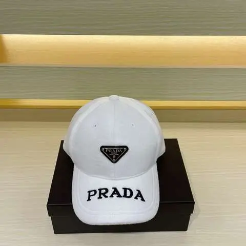 High Quality Replica Prada Baseball cap