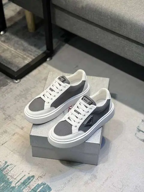 High Quality Replica Prada Shoes for Men
