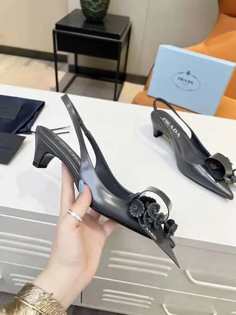 High Quality Replica Prada Shoes for Women