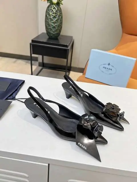 High Quality Replica Prada Shoes for Women