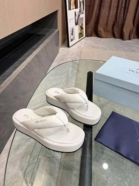 High Quality Replica Prada Shoes for Women