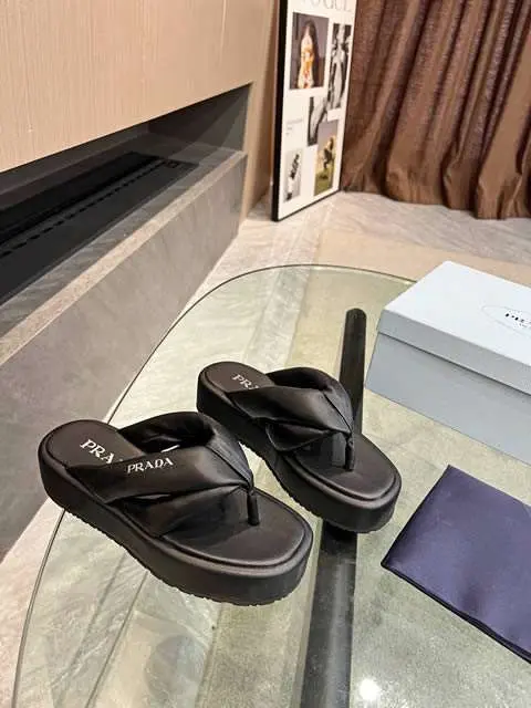 High Quality Replica Prada Shoes for Women