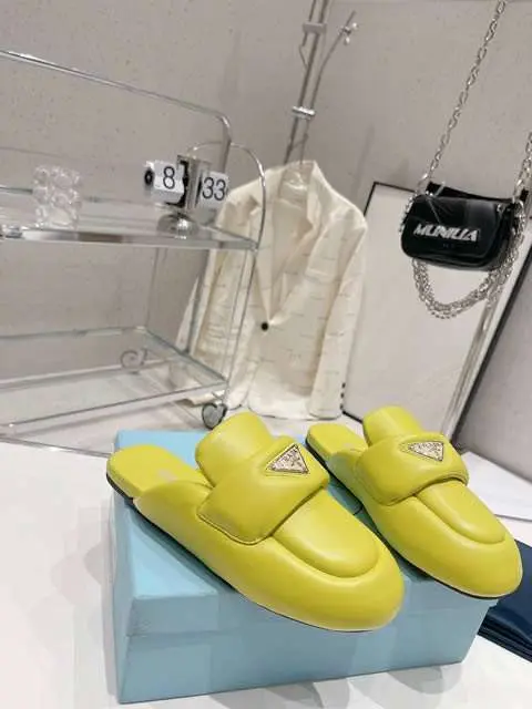 High Quality Replica Prada Shoes for Women