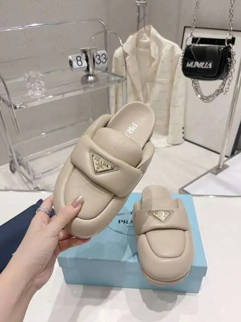 High Quality Replica Prada Shoes for Women