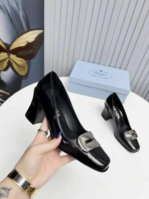High Quality Replica Prada Shoes for Women