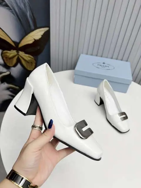 High Quality Replica Prada Shoes for Women