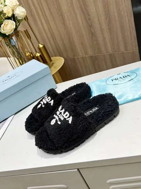 High Quality Replica Prada Shoes for Women