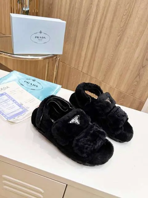 High Quality Replica Prada Shoes for Women