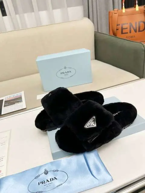 High Quality Replica Prada Shoes for Women