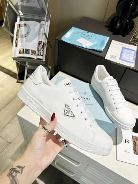 High Quality Replica Prada Shoes for Women